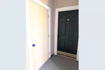 5122 Northridge Road #110, Sarasota, FL 34238 - Photo 1