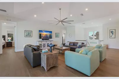 50 N Shore Drive, Anna Maria, FL 34216 - Photo 9