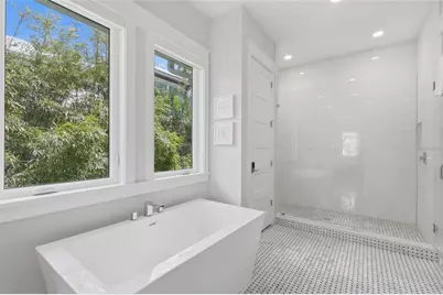 50 N Shore Drive, Anna Maria, FL 34216 - Photo 23
