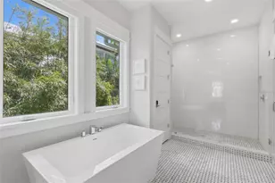 50 N Shore Dr, Anna Maria, FL 34216 - Photo 23