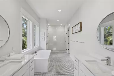 50 N Shore Drive, Anna Maria, FL 34216 - Photo 21