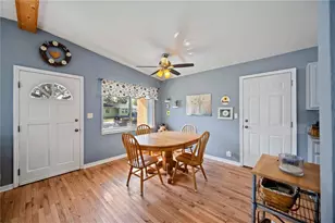 1915 3rd Ave E, Bradenton, FL 34208 - Photo 3