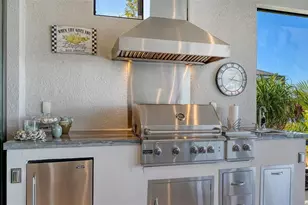 10529 Wicker Park Pl, Palmetto, FL 34221 - Photo 45