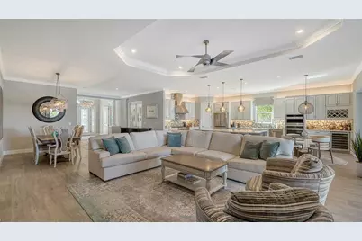 10529 Wicker Park Place, Palmetto, FL 34221 - Photo 3