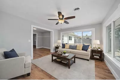 2426 Tangerine Drive, Sarasota, FL 34239 - Photo 7