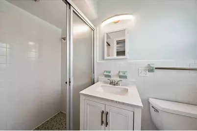 2426 Tangerine Drive, Sarasota, FL 34239 - Photo 13