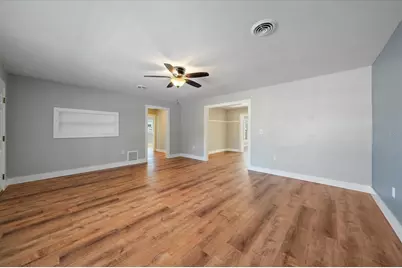 2426 Tangerine Drive, Sarasota, FL 34239 - Photo 19