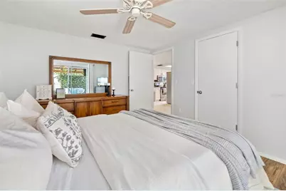 5405 Kensington Street, Sarasota, FL 34232 - Photo 17