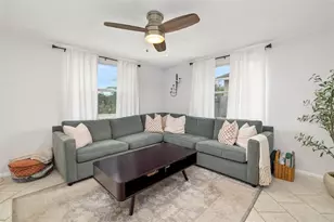 5405 Kensington St, Sarasota, FL 34232 - Photo 5