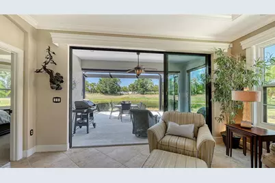 5352 Vaccaro Court, Bradenton, FL 34211 - Photo 7