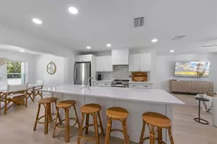 414 79th St, Holmes Beach, FL 34217 - Photo 21