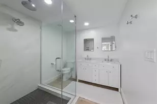 414 79th St, Holmes Beach, FL 34217 - Photo 31