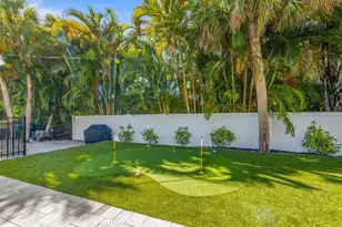 414 79th St, Holmes Beach, FL 34217 - Photo 15