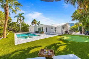 414 79th St, Holmes Beach, FL 34217 - Photo 1