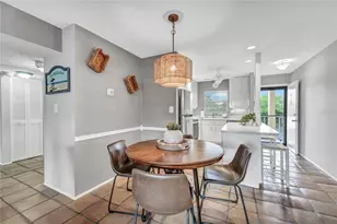 915 Beach Rd, Sarasota, FL 34242 - Photo 11