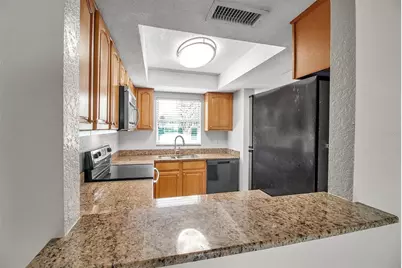 960 La Costa Circle #3, Sarasota, FL 34237 - Photo 11
