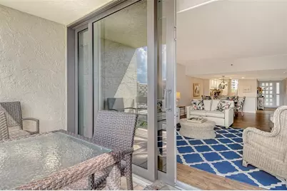 1115 Gulf Of Mexico Drive #304, Longboat Key, FL 34228 - Photo 11