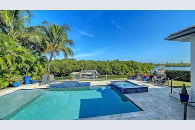 5326 Siesta Cove Drive, Sarasota, FL 34242 - Photo 77