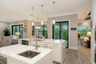 5326 Siesta Cove Dr, Sarasota, FL 34242 - Photo 23