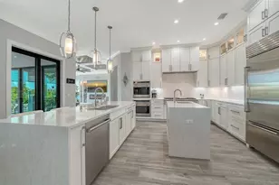 5326 Siesta Cove Dr, Sarasota, FL 34242 - Photo 19