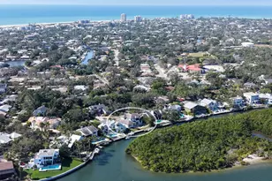 5326 Siesta Cove Dr, Sarasota, FL 34242 - Photo 7