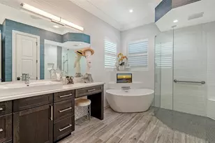 5326 Siesta Cove Dr, Sarasota, FL 34242 - Photo 47