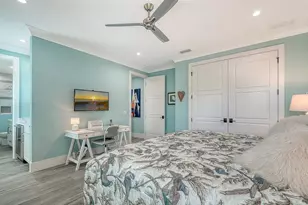 5326 Siesta Cove Dr, Sarasota, FL 34242 - Photo 69