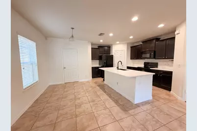 4747 Chatterton Way, Riverview, FL 33578 - Photo 5