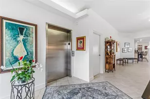 660 Golden Gate Point, Sarasota, FL 34236 - Photo 9