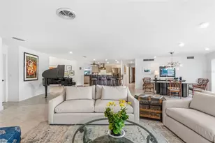 660 Golden Gate Point, Sarasota, FL 34236 - Photo 23