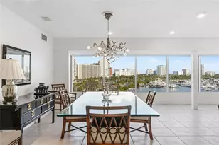 660 Golden Gate Point, Sarasota, FL 34236 - Photo 17