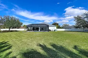 2105 14th St W, Palmetto, FL 34221 - Photo 29