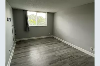 2760 Coconut Bay Lane 2C Lane #223, Sarasota, FL 34237 - Photo 21