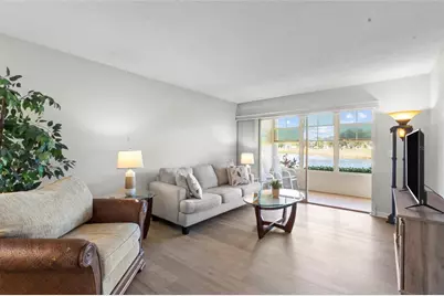 7193 W Country Club Drive N #140, Sarasota, FL 34243 - Photo 5