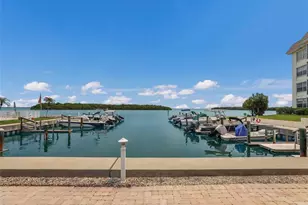 535 Sutton Pl, Longboat Key, FL 34228 - Photo 3