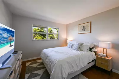 535 Sutton Place, Longboat Key, FL 34228 - Photo 21