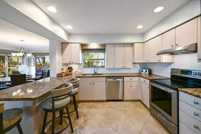 535 Sutton Place, Longboat Key, FL 34228 - Photo 13