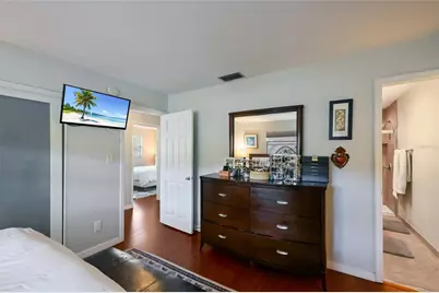 535 Sutton Place, Longboat Key, FL 34228 - Photo 19