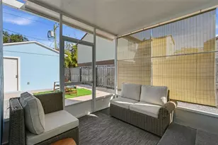 6531 2nd Ave S, Saint Petersburg, FL 33707 - Photo 29