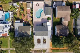 6531 2nd Ave S, Saint Petersburg, FL 33707 - Photo 17