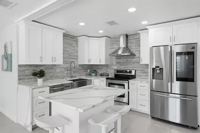 6531 2nd Avenue S, Saint Petersburg, FL 33707 - Photo 13