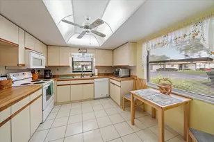 4735 Oak Hill Dr, Sarasota, FL 34232 - Photo 19