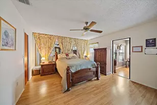 4735 Oak Hill Dr, Sarasota, FL 34232 - Photo 13