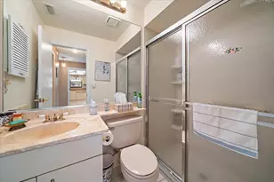 4735 Oak Hill Dr, Sarasota, FL 34232 - Photo 17