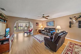 4735 Oak Hill Dr, Sarasota, FL 34232 - Photo 9