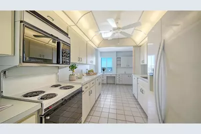 20 Whispering Sands Drive #1201, Sarasota, FL 34242 - Photo 31