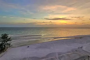 20 Whispering Sands Dr, Sarasota, FL 34242 - Photo 23