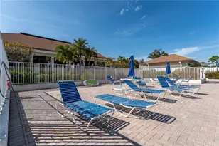 646 Bird Bay Dr E, Venice, FL 34285 - Photo 53