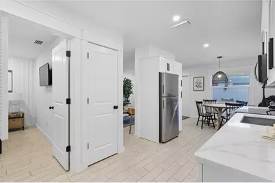 3014 Gulf Drive, Holmes Beach, FL 34217 - Photo 7