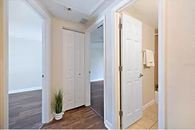 960 Highland Street #B2, Sarasota, FL 34234 - Photo 9